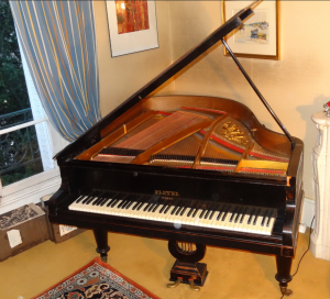 Piano Pleyel quart de queue en bois noir - c. 1916